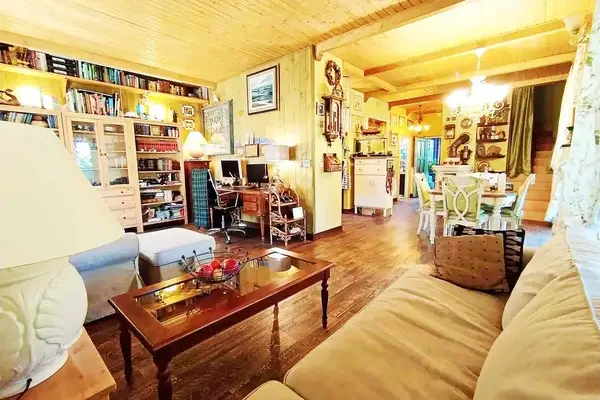 Holzhaus2